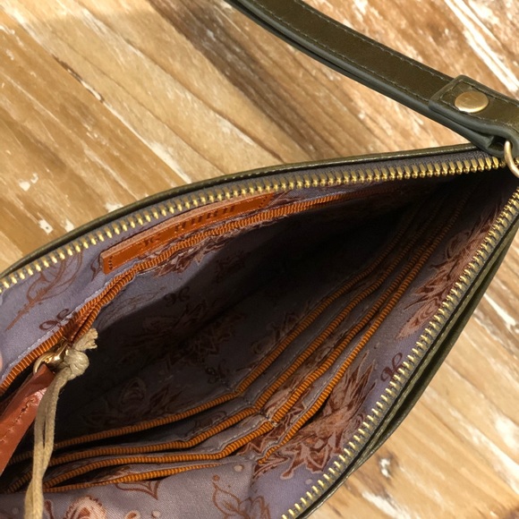 HOBO Wristlet - Picture 6 of 7